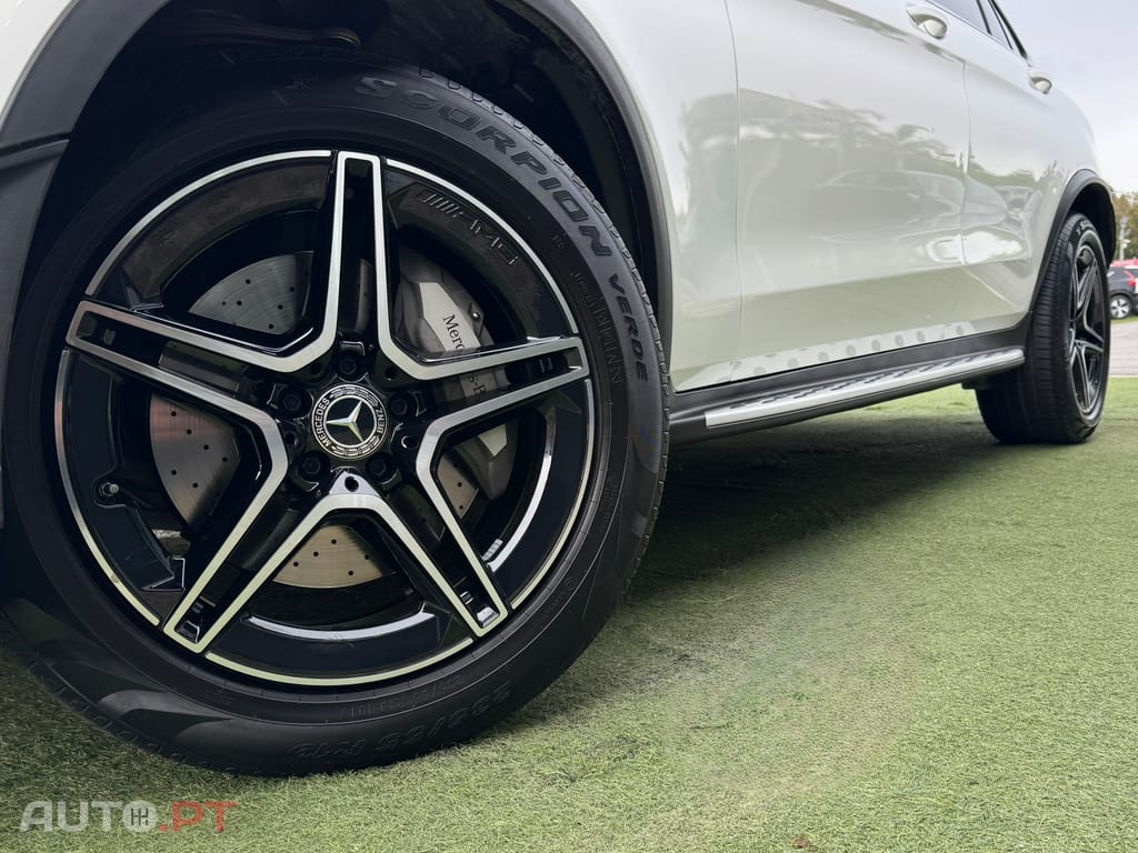 Mercedes-Benz GLC 300 e Coupé 4Matic