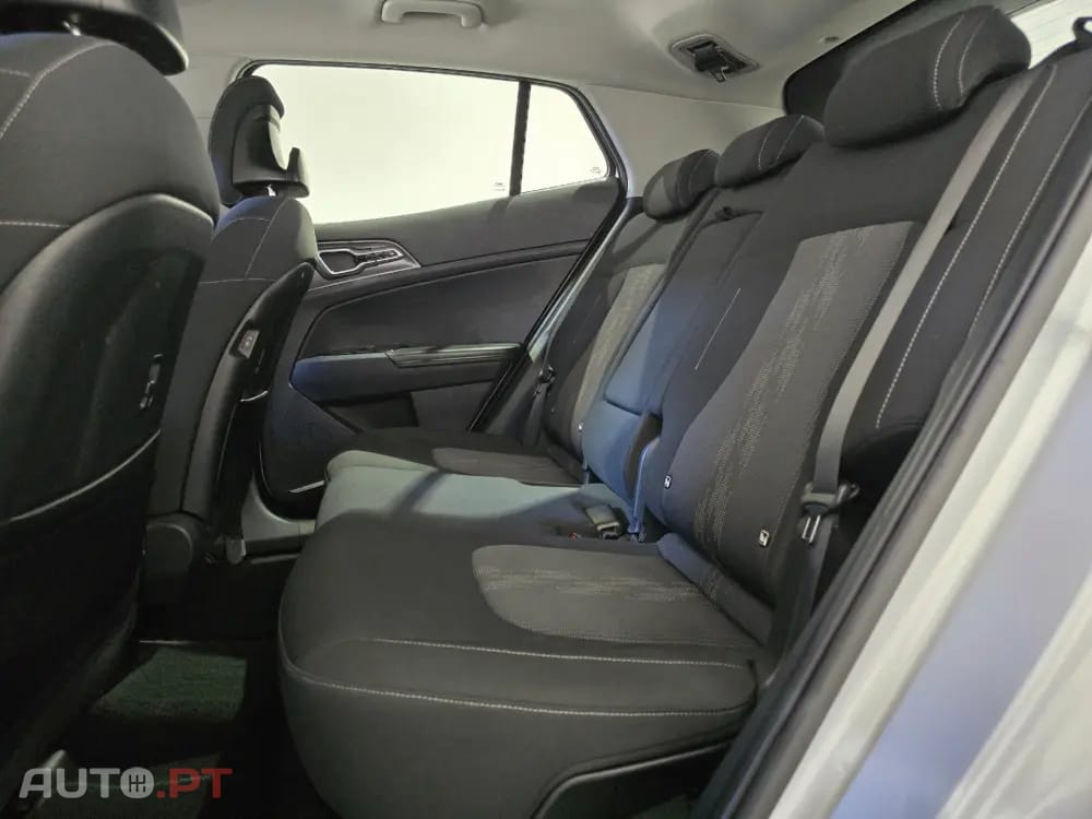 Kia Sportage 1.6 T-GDI AWD Base