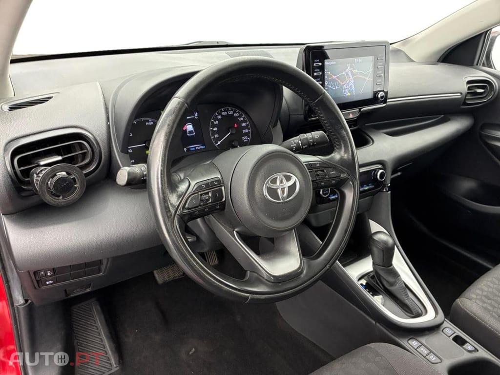 Toyota Yaris Pro 1.5 HDF MY21 Dynamic Business