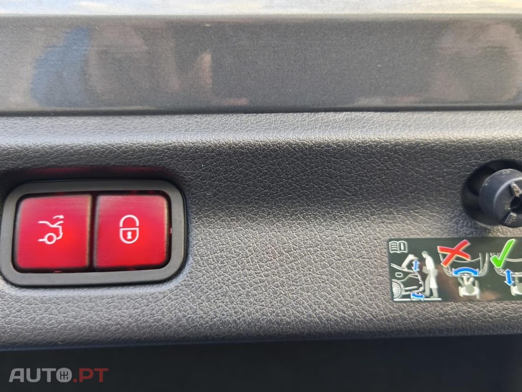 Mercedes-Benz EQE 300 Edition