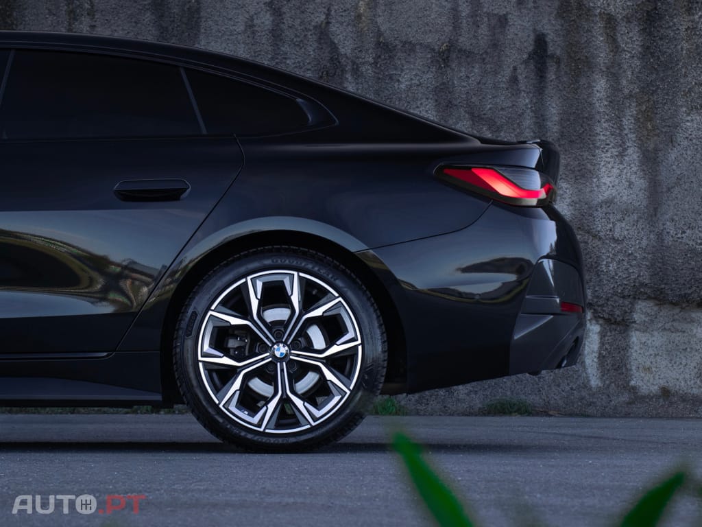 BMW 420 d Desportiva M Auto
