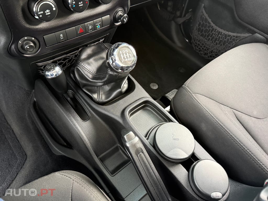 Jeep Wrangler 2.8 CRD MTX Sport 4L