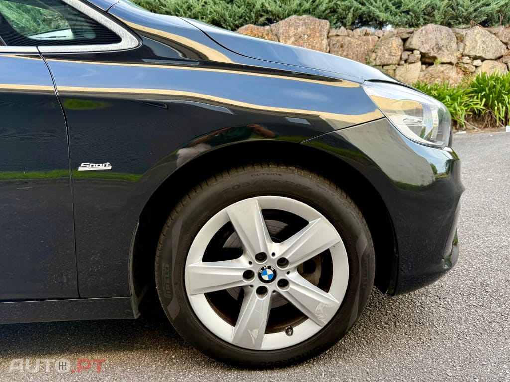 BMW 216 d 7L Line Sport