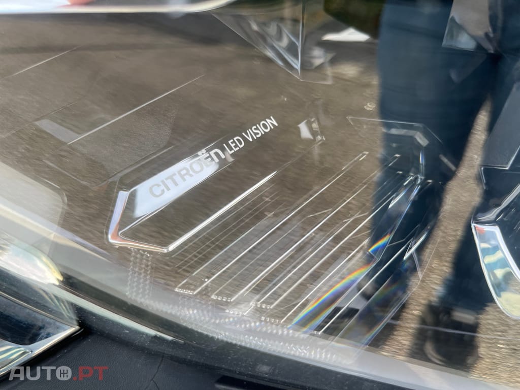 Citroen C4 PureTech 130 Stop&Start EAT8 SHINE