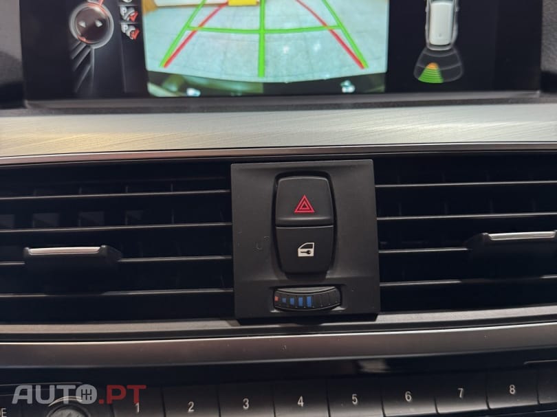 BMW 320 d Touring Line Luxury Auto