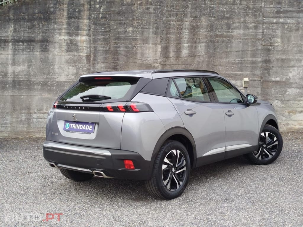 Peugeot 2008 1.2 PureTech Allure EAT8