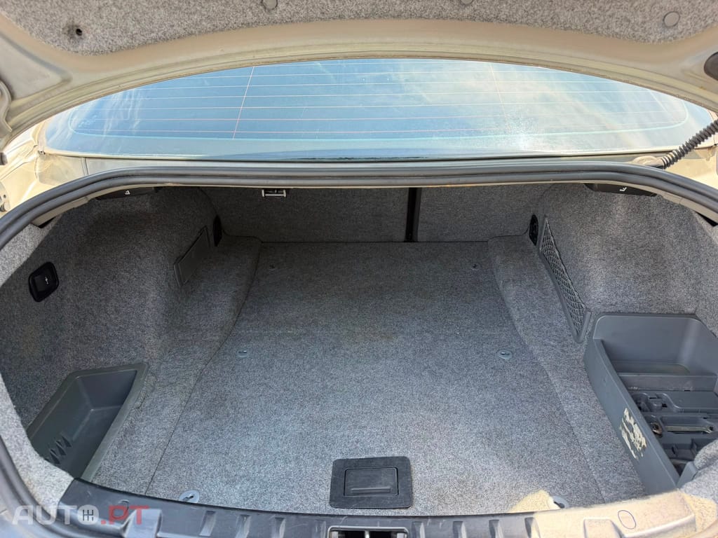 BMW 320 d Auto