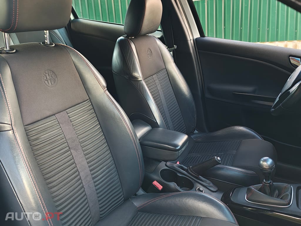 Alfa Romeo Giulietta 1.6 JTDM Distinctive