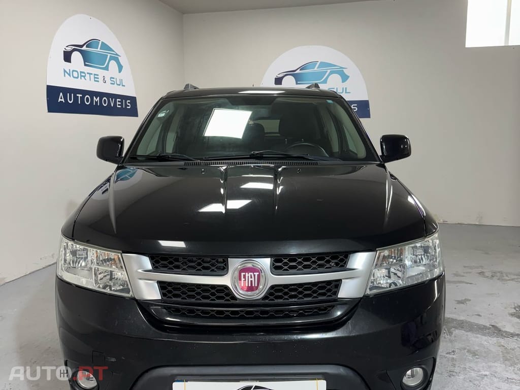 Fiat Freemont black 7 lugares