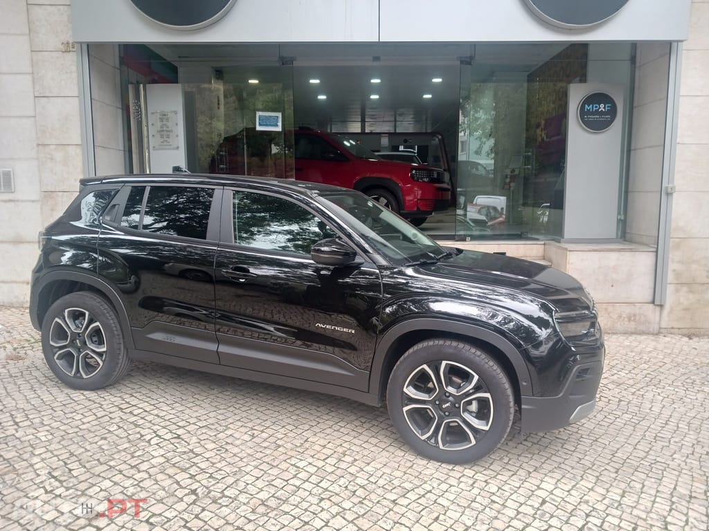 Jeep Avenger 1.2 GSE T3 Summit