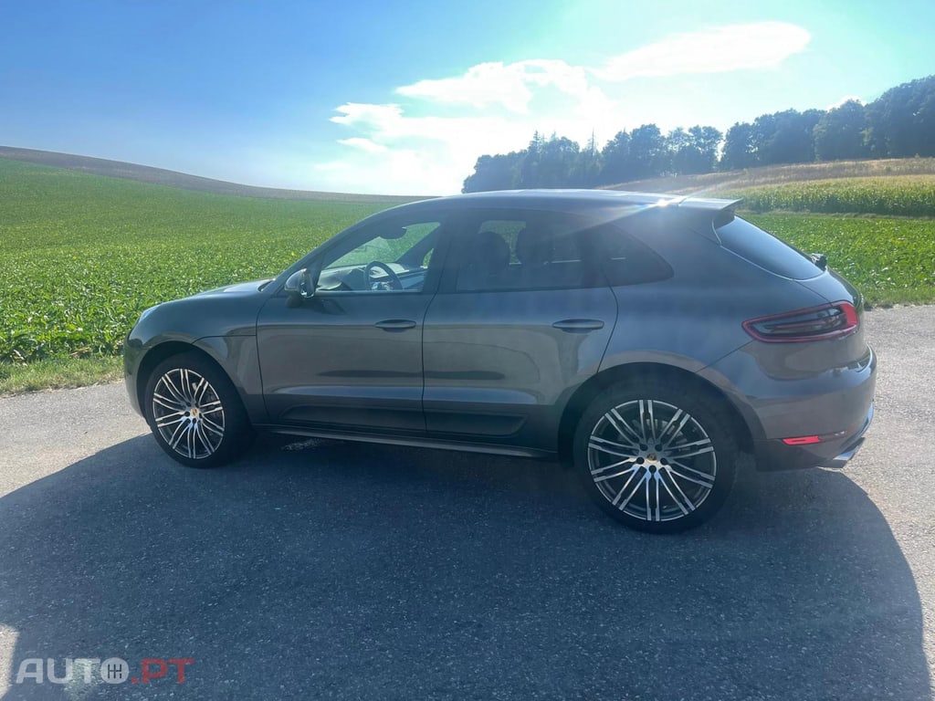 Porsche Macan s