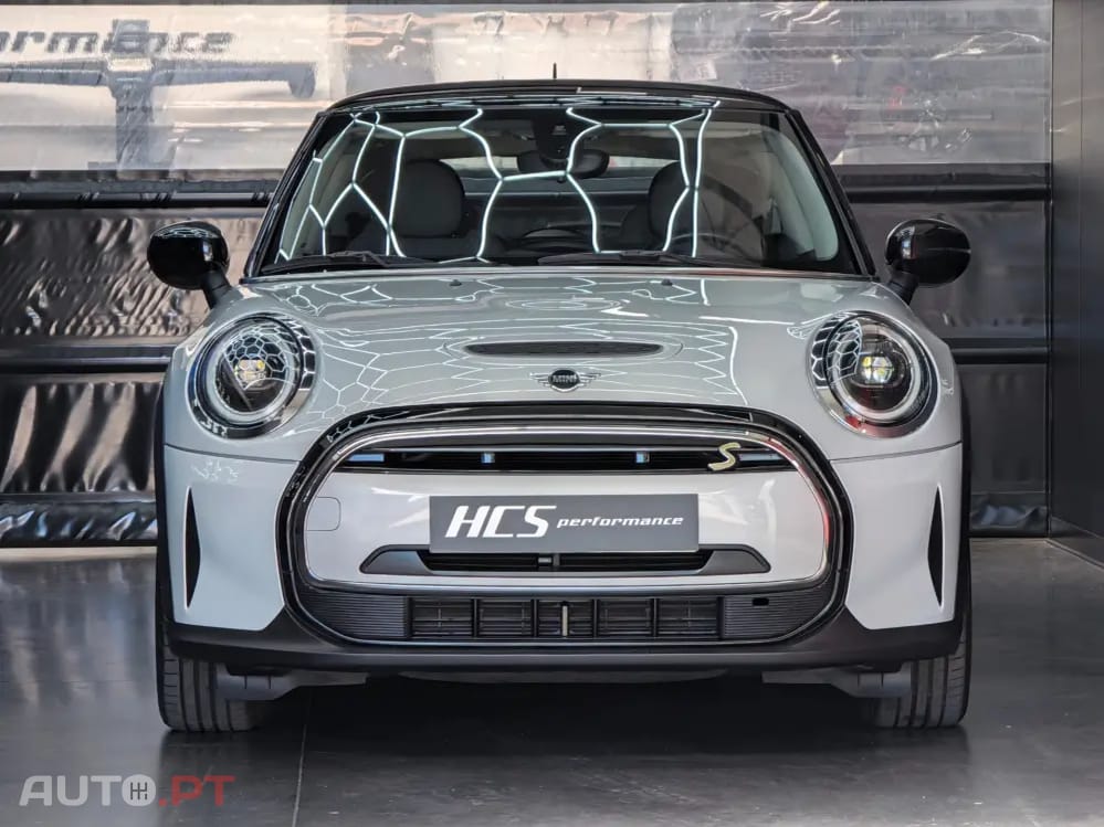 MINI Cooper Cooper SE