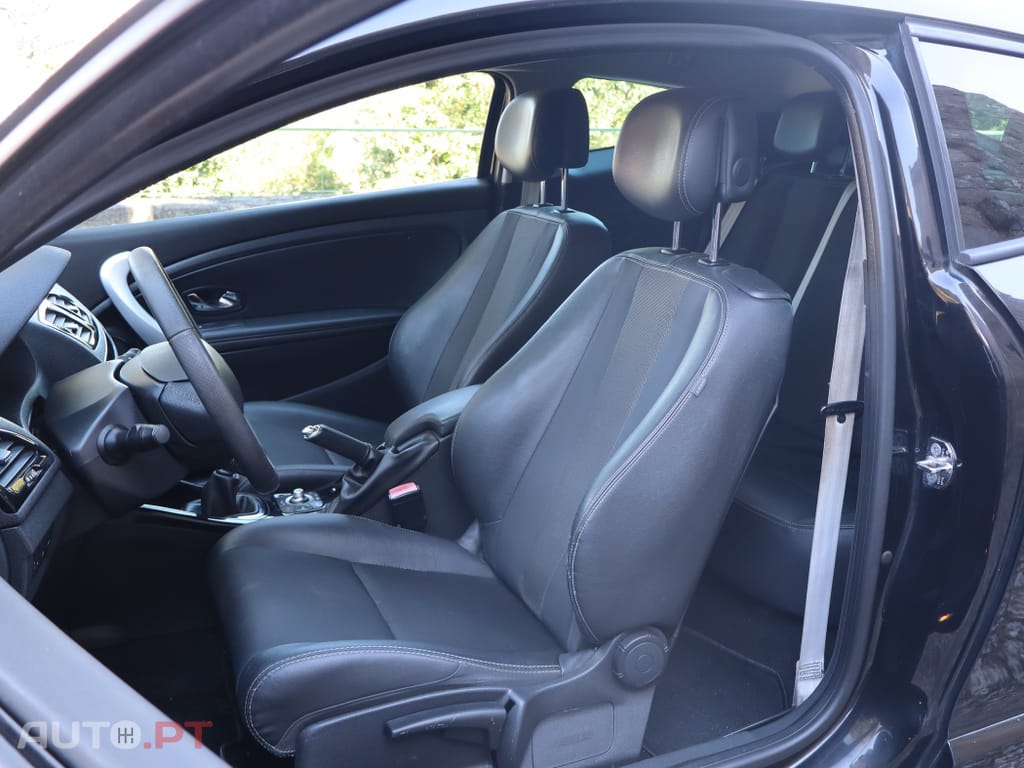 Renault Mégane Coupe 1.6 dCi Bose Edition