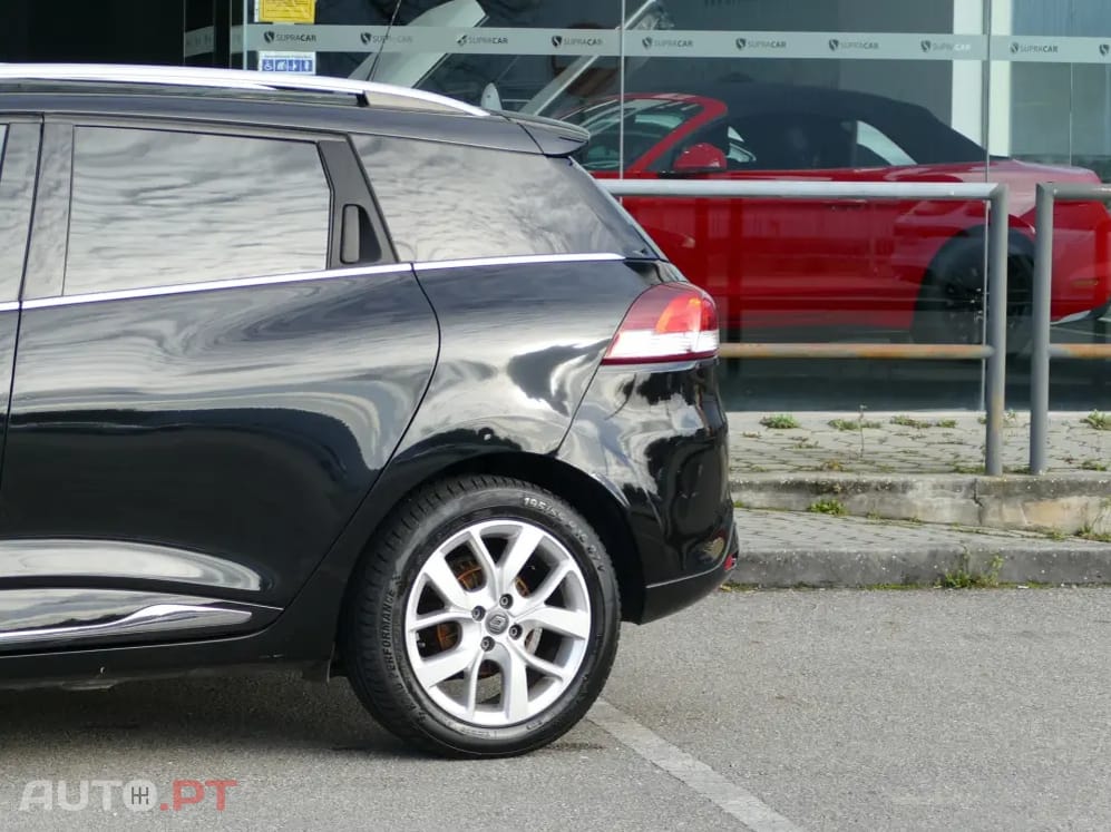 Renault Clio Sport Tourer 0.9 TCe Limited