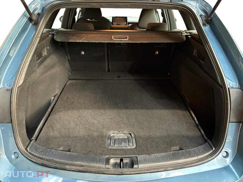 Toyota Corolla TS 1.8 Hybrid Dynamic Business