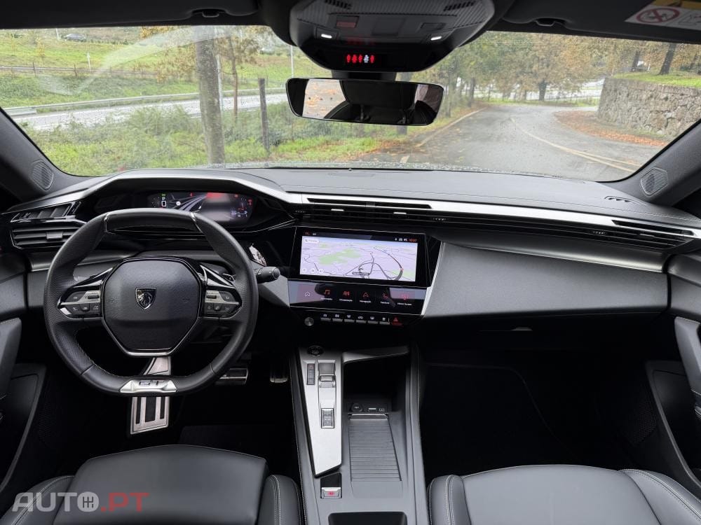 Peugeot 408 1.2 PureTech GT EAT8