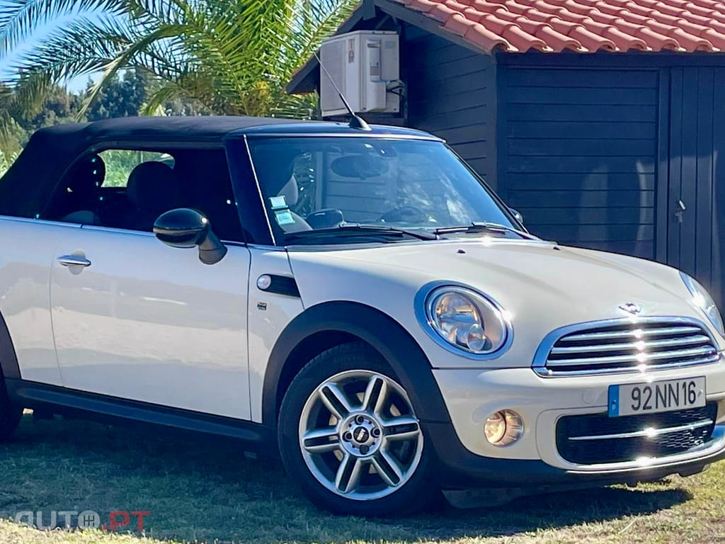MINI Cabrio 1.6 Cooper D
