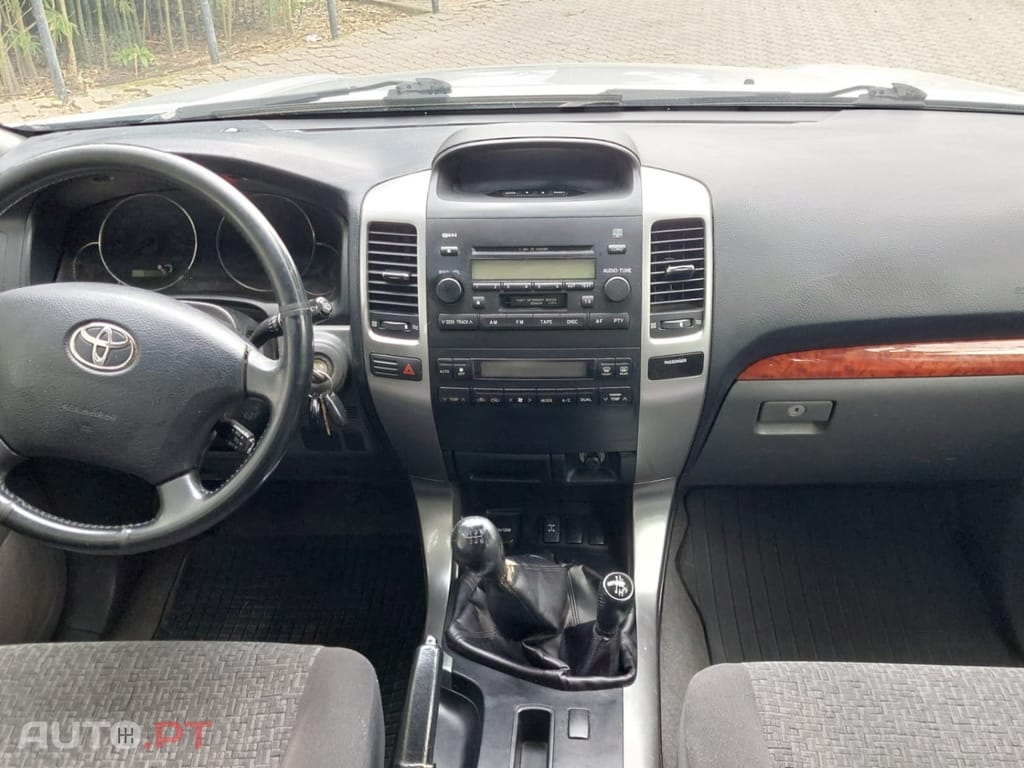 Toyota Land Cruiser 3.0 D-4D