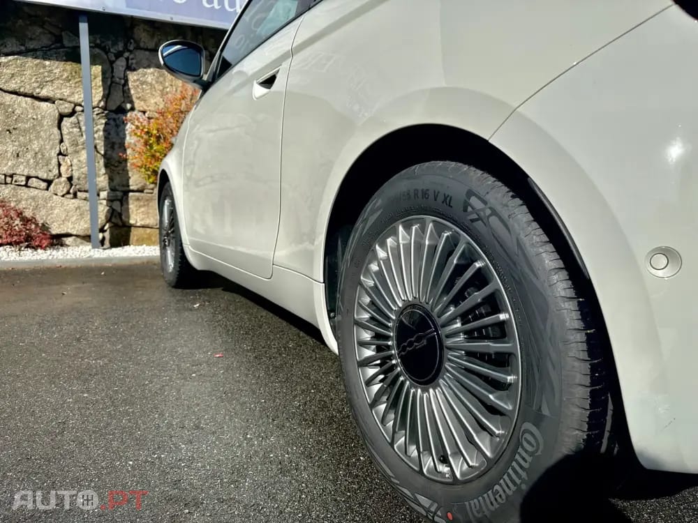 Fiat 500 42 kWh