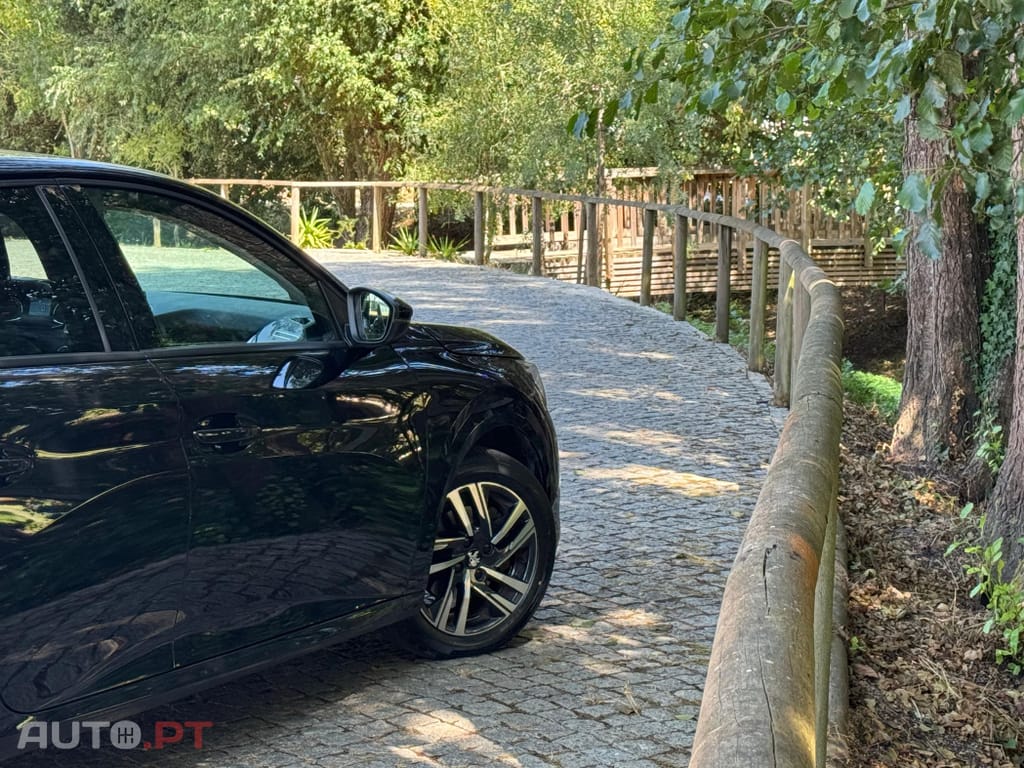 Peugeot 208 1.2 PureTech Allure