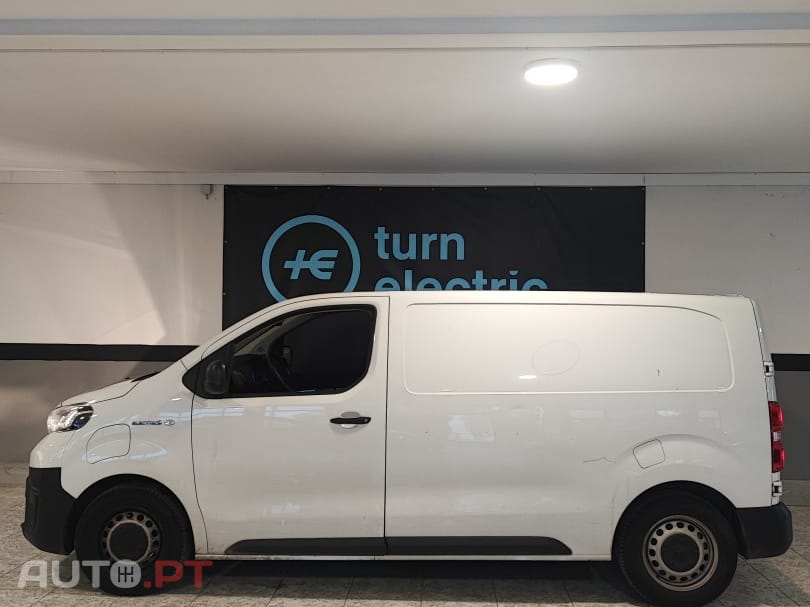 Toyota Proace Verso ELECTRIC FOURGON RC21 MEDIUM 75KWH BUSINESS