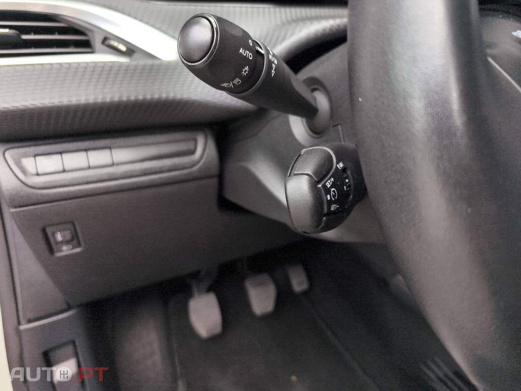 Peugeot 2008 1.2 PureTech Style