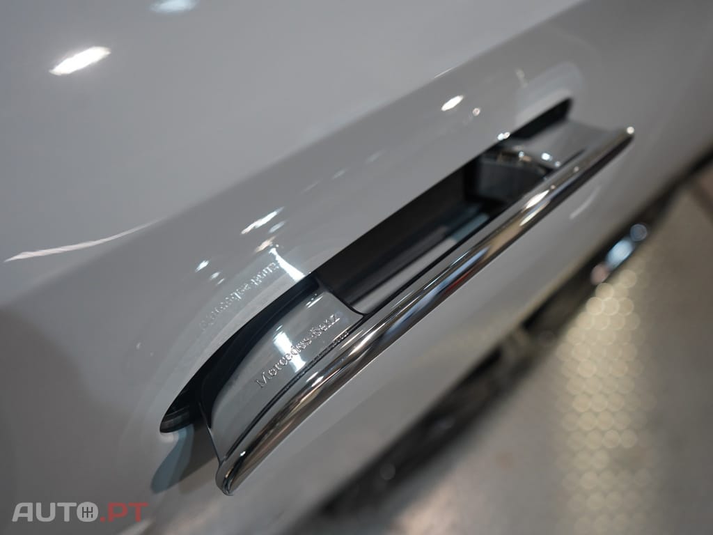 Mercedes-Benz CLA 250 com tecnologia EQ