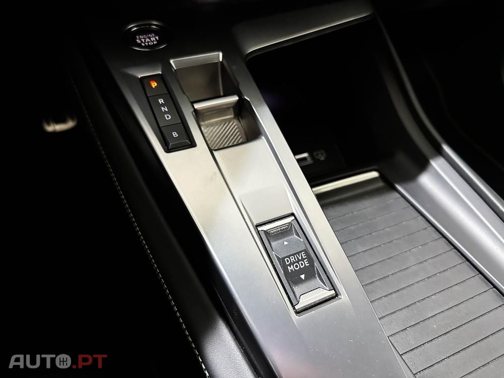 Peugeot 408 1.6 Hybrid GT e-EAT8