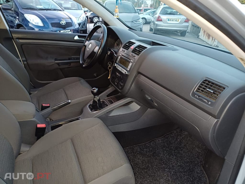 Volkswagen Golf 1.4i Confortline
