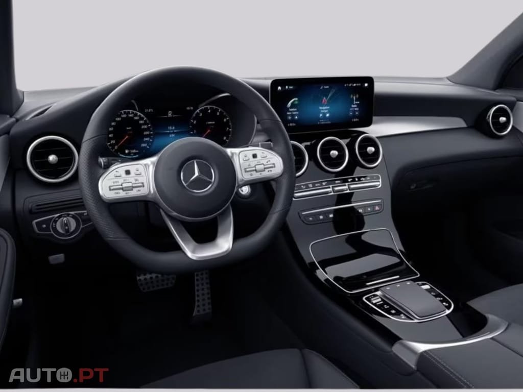 Mercedes-Benz GLC 300 de 4M AMG 