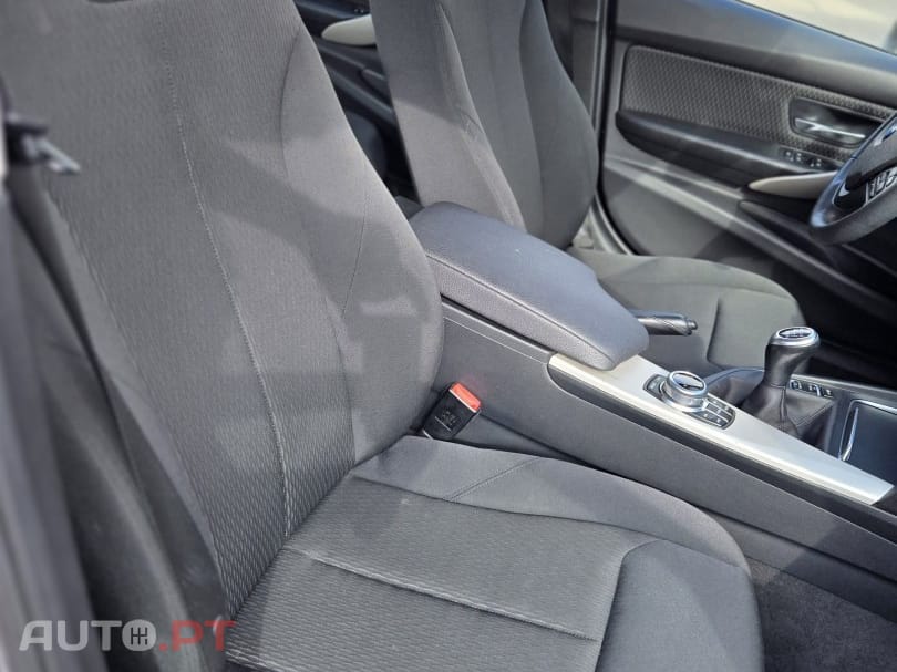 BMW 316 d Touring Line Luxury