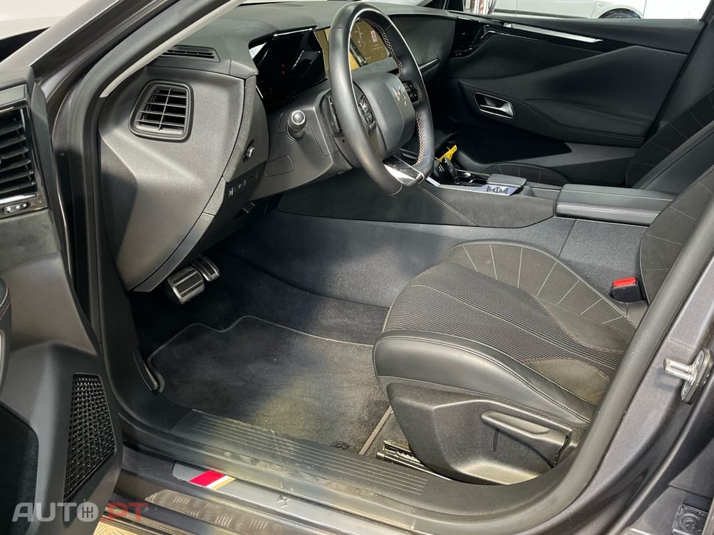 DS DS4 E-Tense Performance Line EAT8