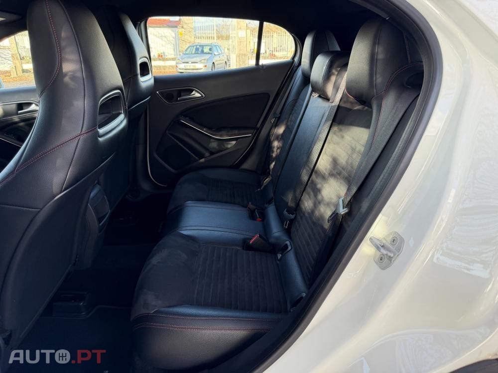 Mercedes-Benz GLA 180 d AMG Line