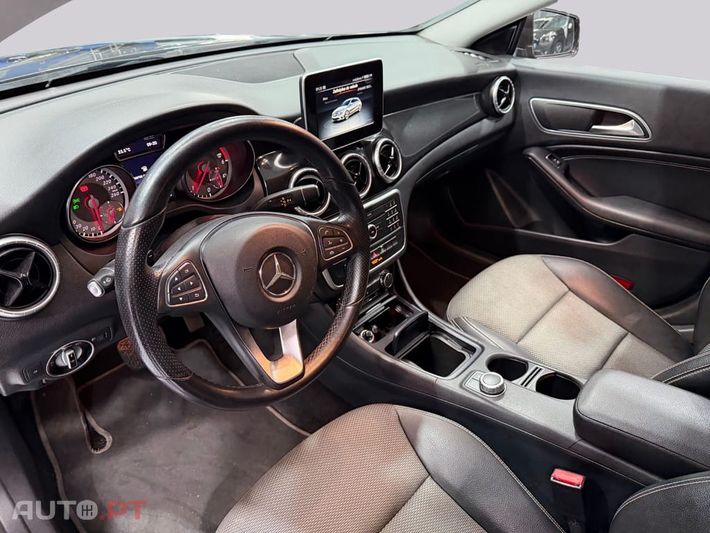 Mercedes-Benz CLA 180 d Shooting Brake