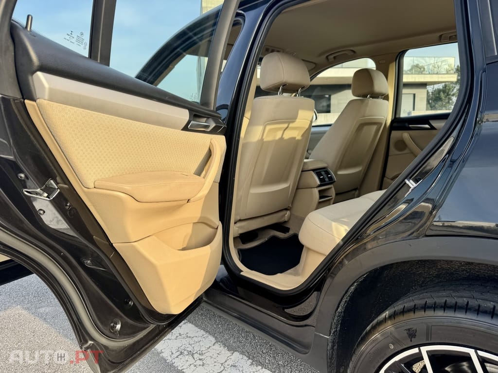 BMW X3 18 d sDrive Advantage