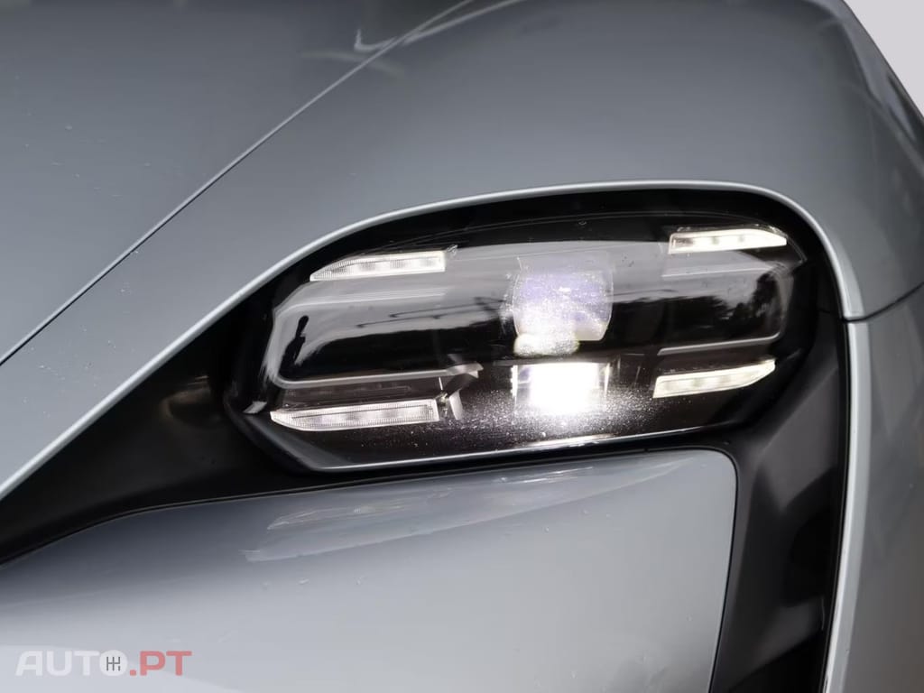 Porsche Taycan 4S I.V.A DEDUTIVEL