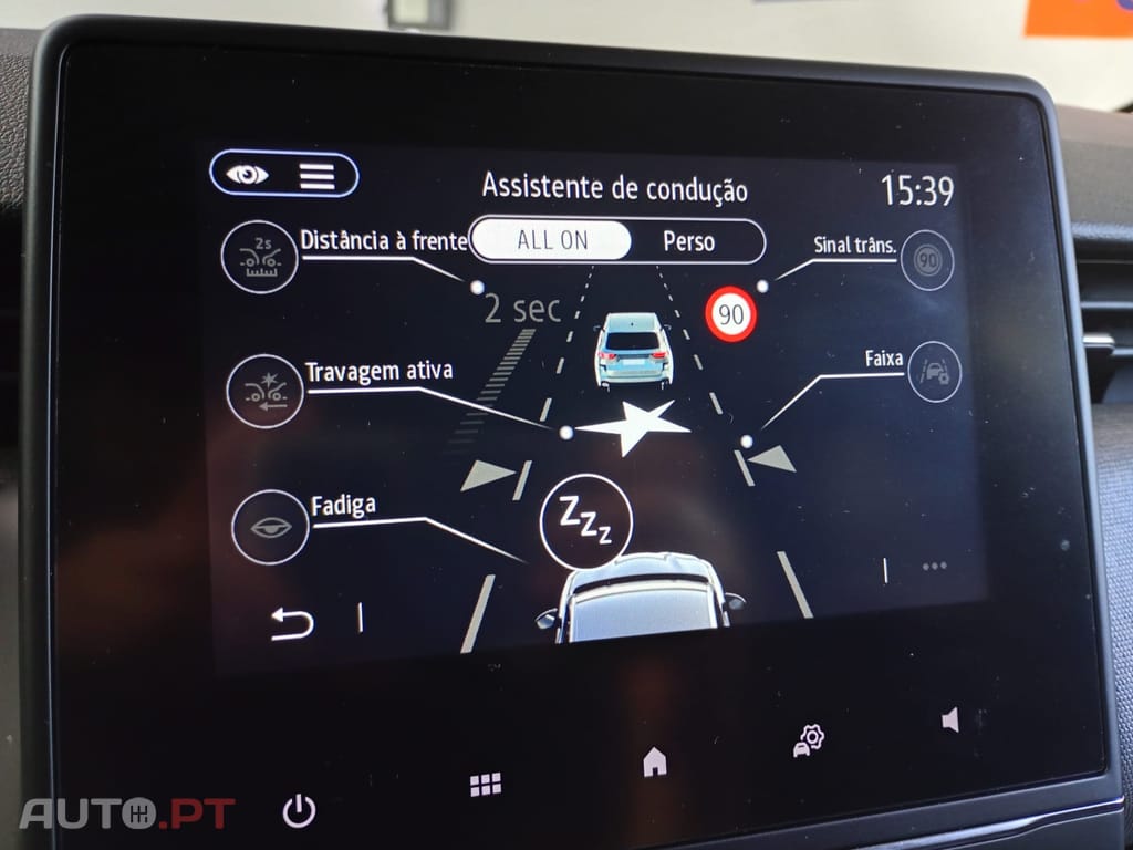 Renault Clio Evolution TCE