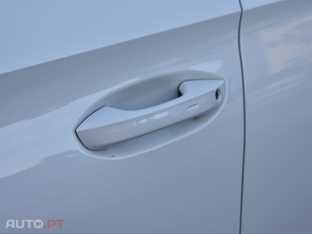 Cupra Leon 1.4 e-Hybrid VZ DSG