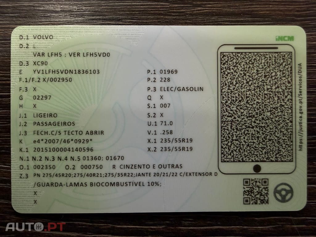 Volvo XC90 2.0 T8 PHEV R-Design AWD