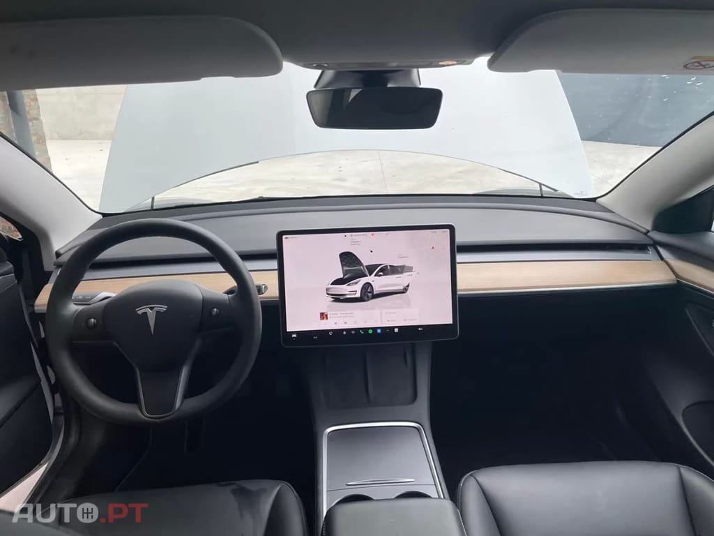 Tesla Model 3 RWD RWD
