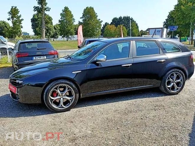 Alfa Romeo 159 Sportwagon 1.9 JTDm 16V Sportiva
