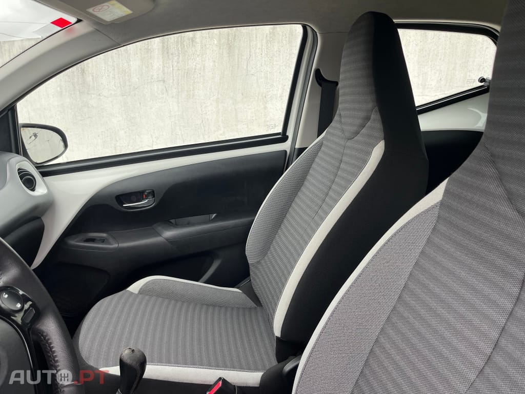 Toyota Aygo 1.0 X-Play+X-Touch