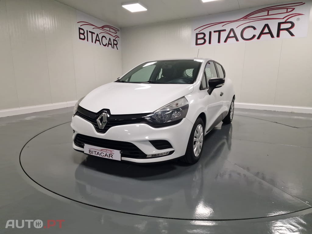 Renault Clio SOCIETE 1.5 DCI ZEN IVA DEDUTIVEL