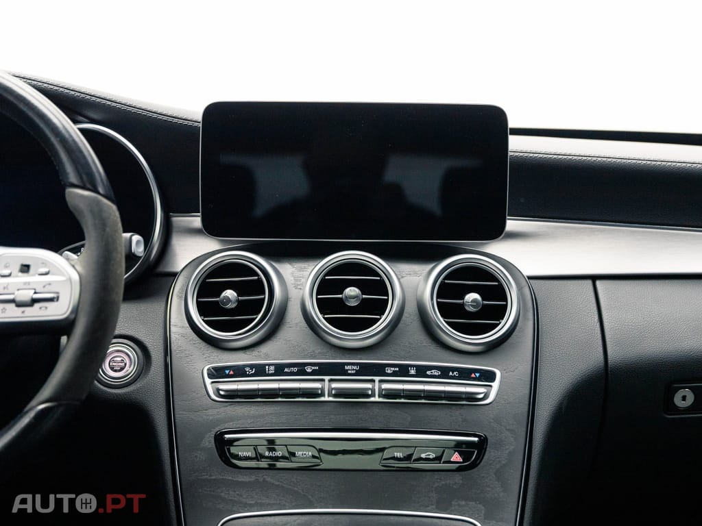 Mercedes-Benz C 300 e T 9G-TRONIC Night Edition