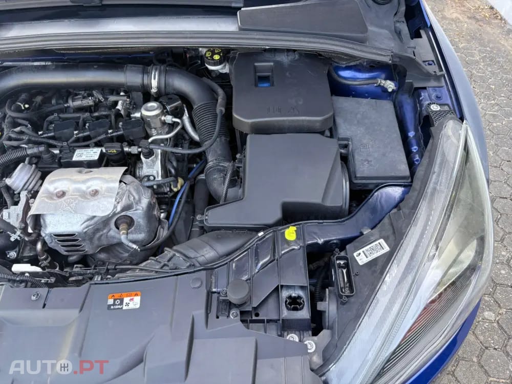 Ford Focus 1.0 EcoBoost S&S COOL&CONNECT DESIGN
