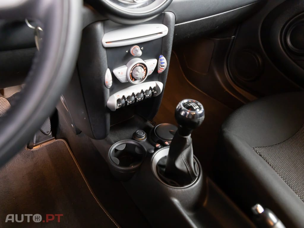 MINI Cooper One D