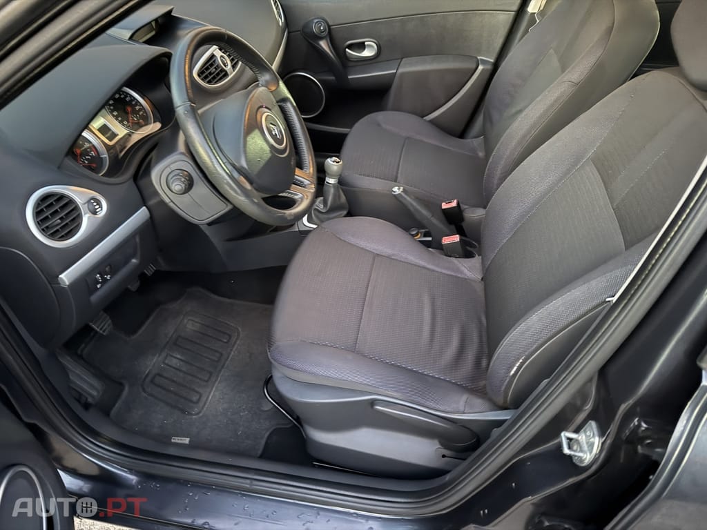 Renault Clio Break 1.2 16V Dynamique