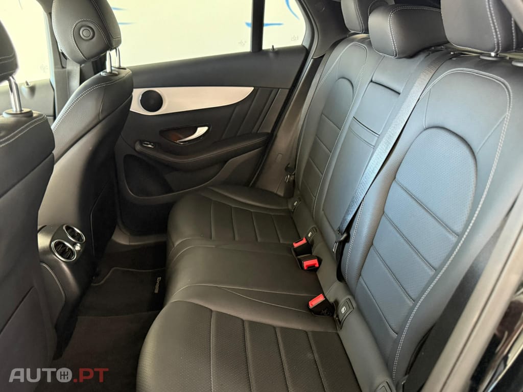 Mercedes-Benz GLC 300 de Coupé 4Matic