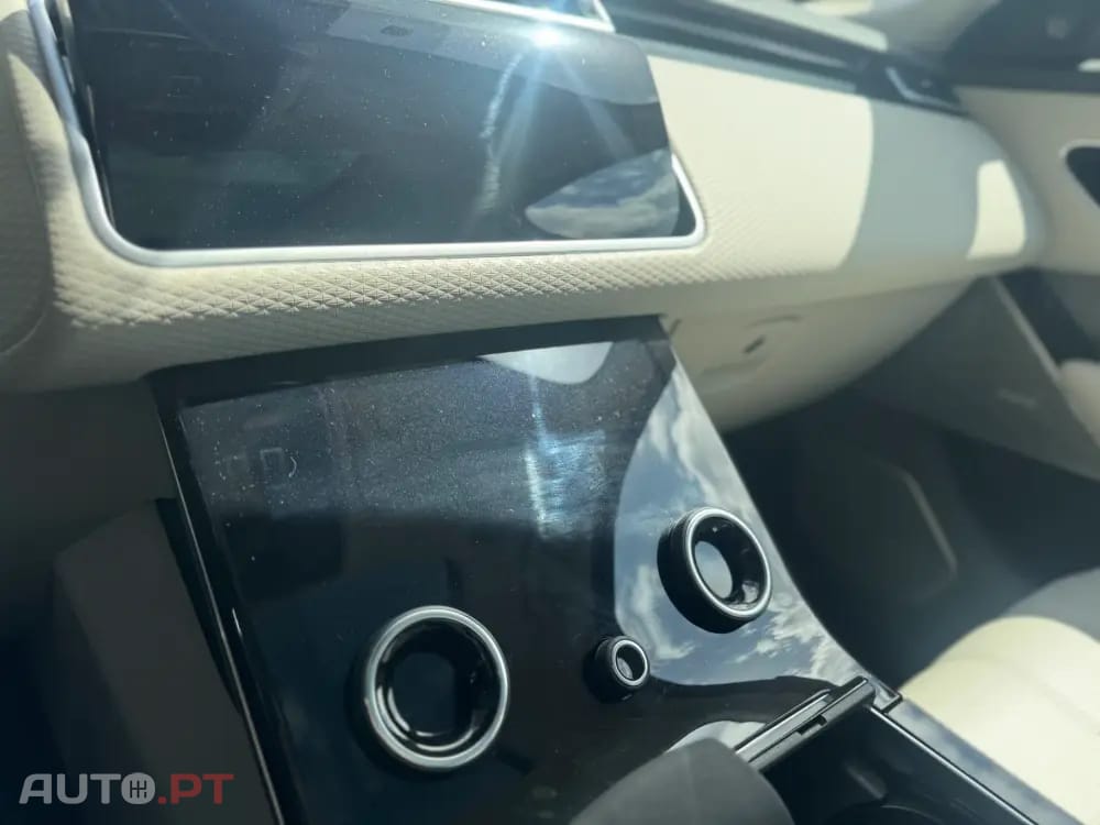 Land Rover Velar 2.0 D200 AWD Dynamic SE