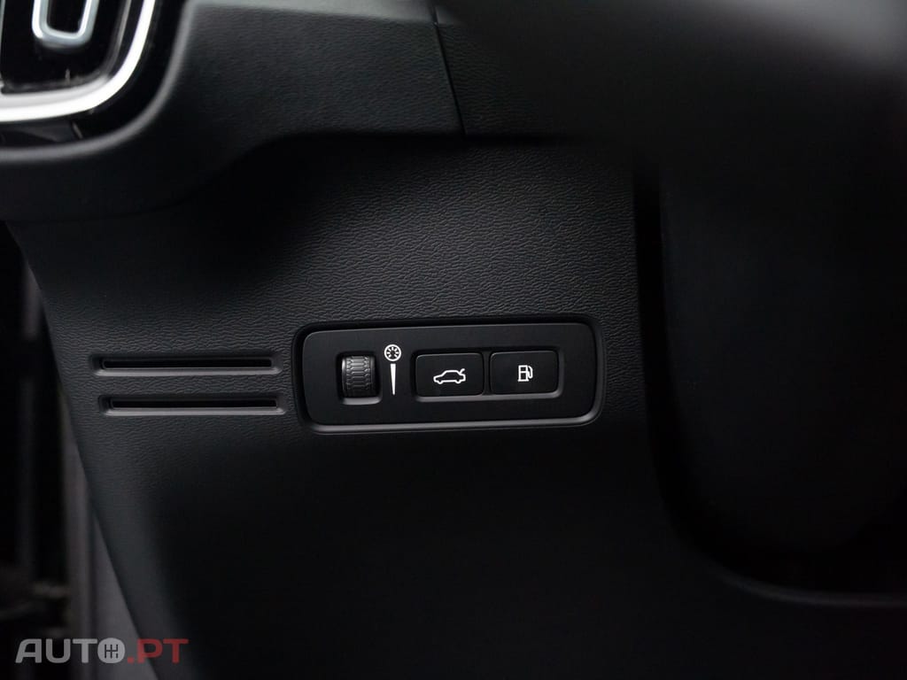 Volvo XC40 1.5 T4 PHEV Inscription Expression